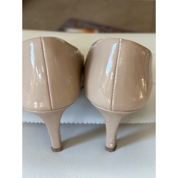 Comfort Plus by Predictions Nude Patent Round Toe Pumps Heels Size 5 - Picture 4 of 9